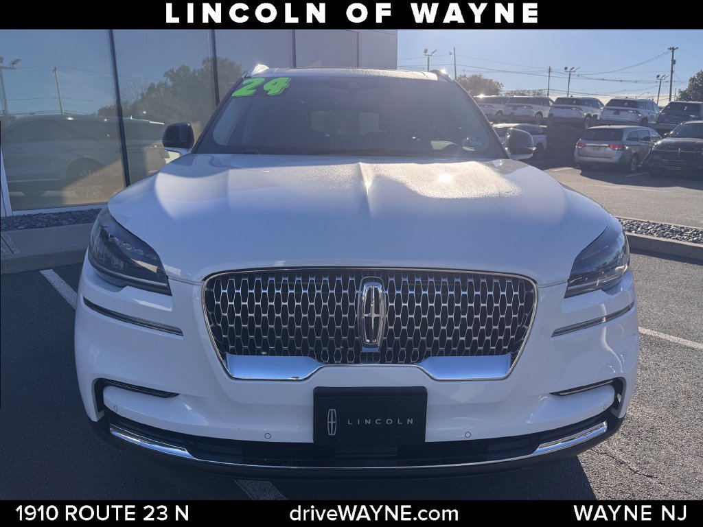 Certified 2024 Lincoln Aviator AWD w/ Premium Package image 11