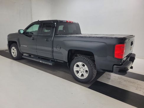Used 2018 Chevrolet Silverado 1500 LT w/ All Star Edition image 3