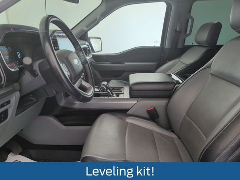 Used 2022 Ford F150 Lariat image 5