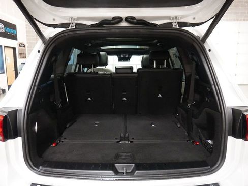 Used 2020 Mercedes-Benz GLB 250 4MATIC image 18