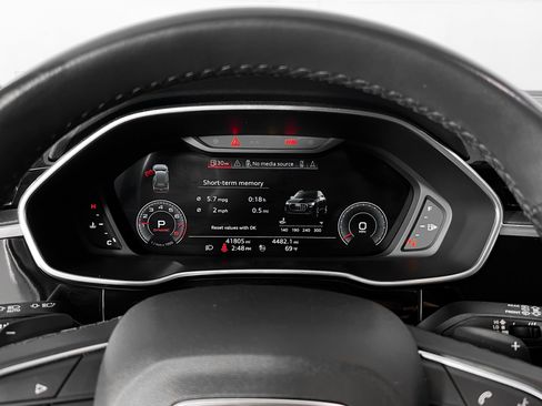 Certified 2024 Audi Q3 2.0T Premium Plus image 25