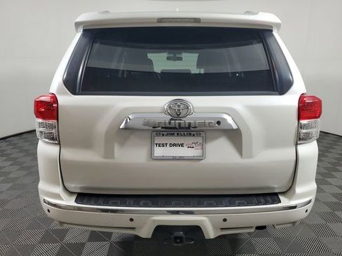 Used 2011 Toyota 4Runner SR5 w/ Premium Pkg w/Leather AWD/4WD image 5