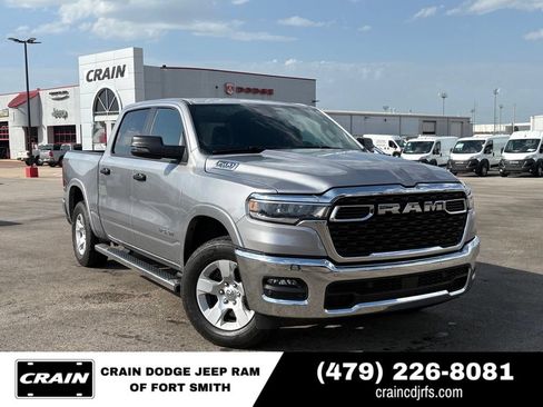 Used 2025 RAM 1500 Big Horn AWD/4WD image 1