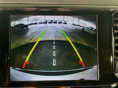 Used 2019 Jeep Grand Cherokee Limited image 21