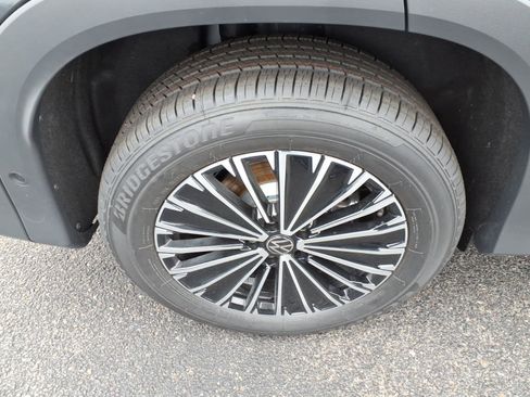 New 2026 Volkswagen Tiguan S image 7