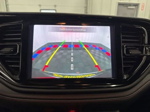 Used 2025 Dodge Durango R/T image 16