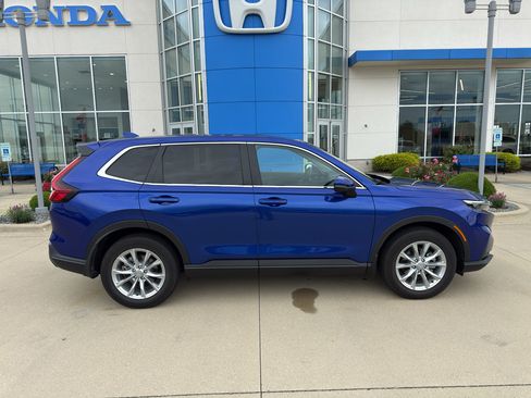 Used 2025 Honda CR-V EX-L image 4