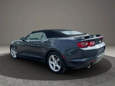 Used 2020 Chevrolet Camaro LT RWD image 3
