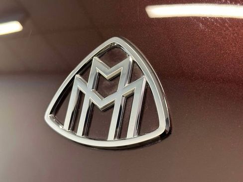 Used 2023 Mercedes-Benz Maybach GLS 600 4MATIC image 9