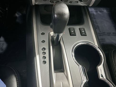 Used 2017 Nissan Pathfinder SL w/ SL Tech Package image 34