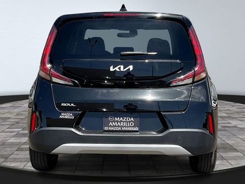 Used 2025 Kia Soul LX w/ LX Technology Package FWD image 6