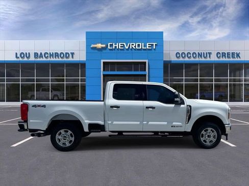 Used 2025 Ford F250 XLT AWD/4WD image 9