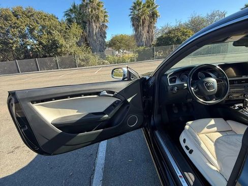 Used 2011 Audi S5 Premium Plus w/ Navigation Pkg w/Camera image 13