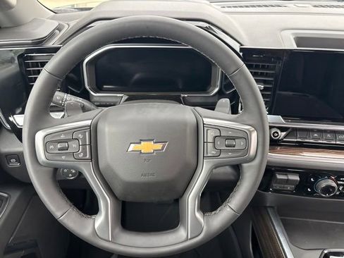 New 2026 Chevrolet Silverado 1500 LT w/ Convenience Package II RWD image 18