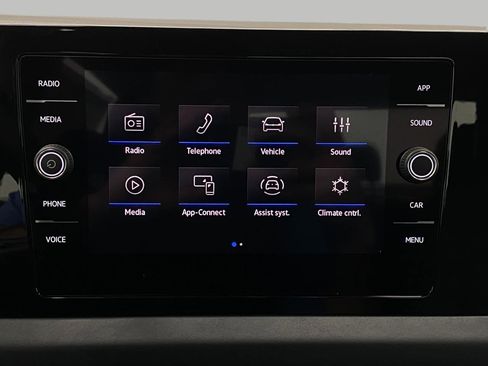 New 2025 Volkswagen Jetta SE image 20
