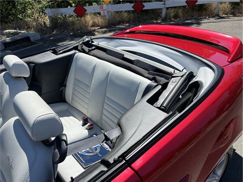 Used 1999 Ford Mustang GT RWD image 17
