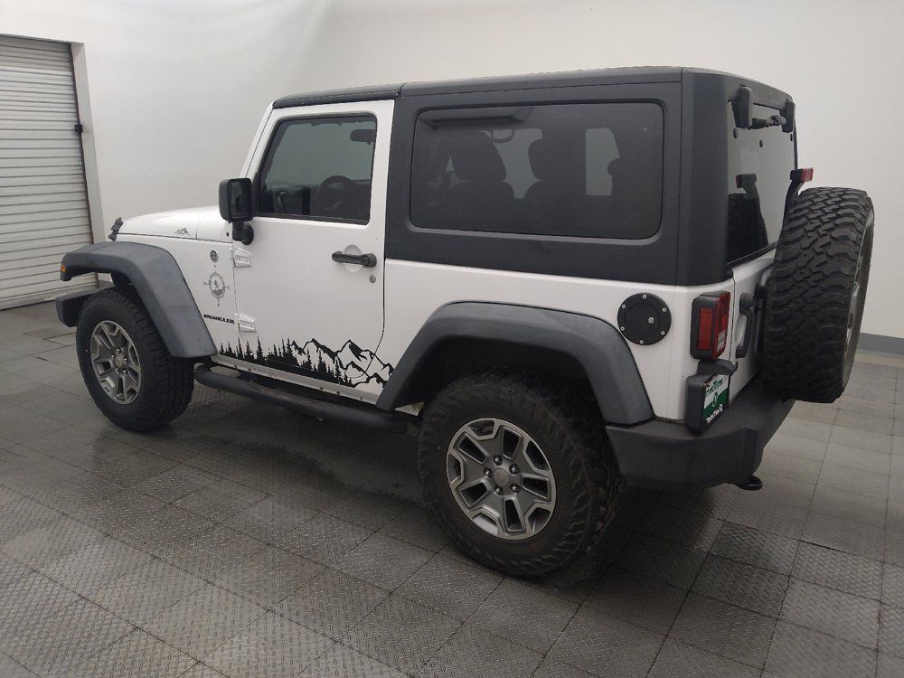 Used 2014 Jeep Wrangler Rubicon w/ Connectivity Group AWD/4WD image 3