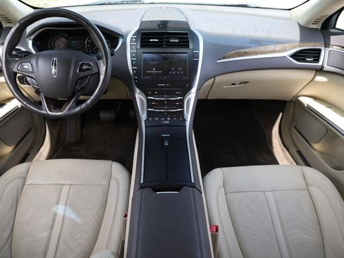 Used 2013 Lincoln MKZ AWD image 2
