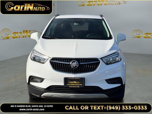 Used 2020 Buick Encore Preferred image 2
