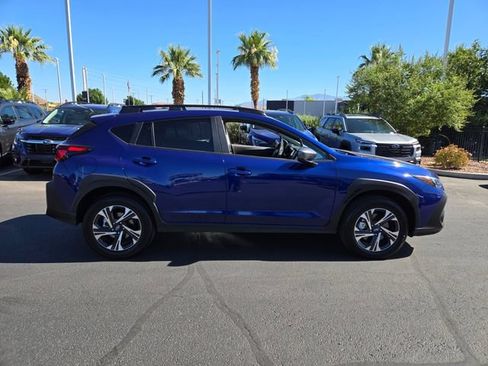 Used 2026 Subaru Crosstrek 2.5i Premium AWD/4WD image 3