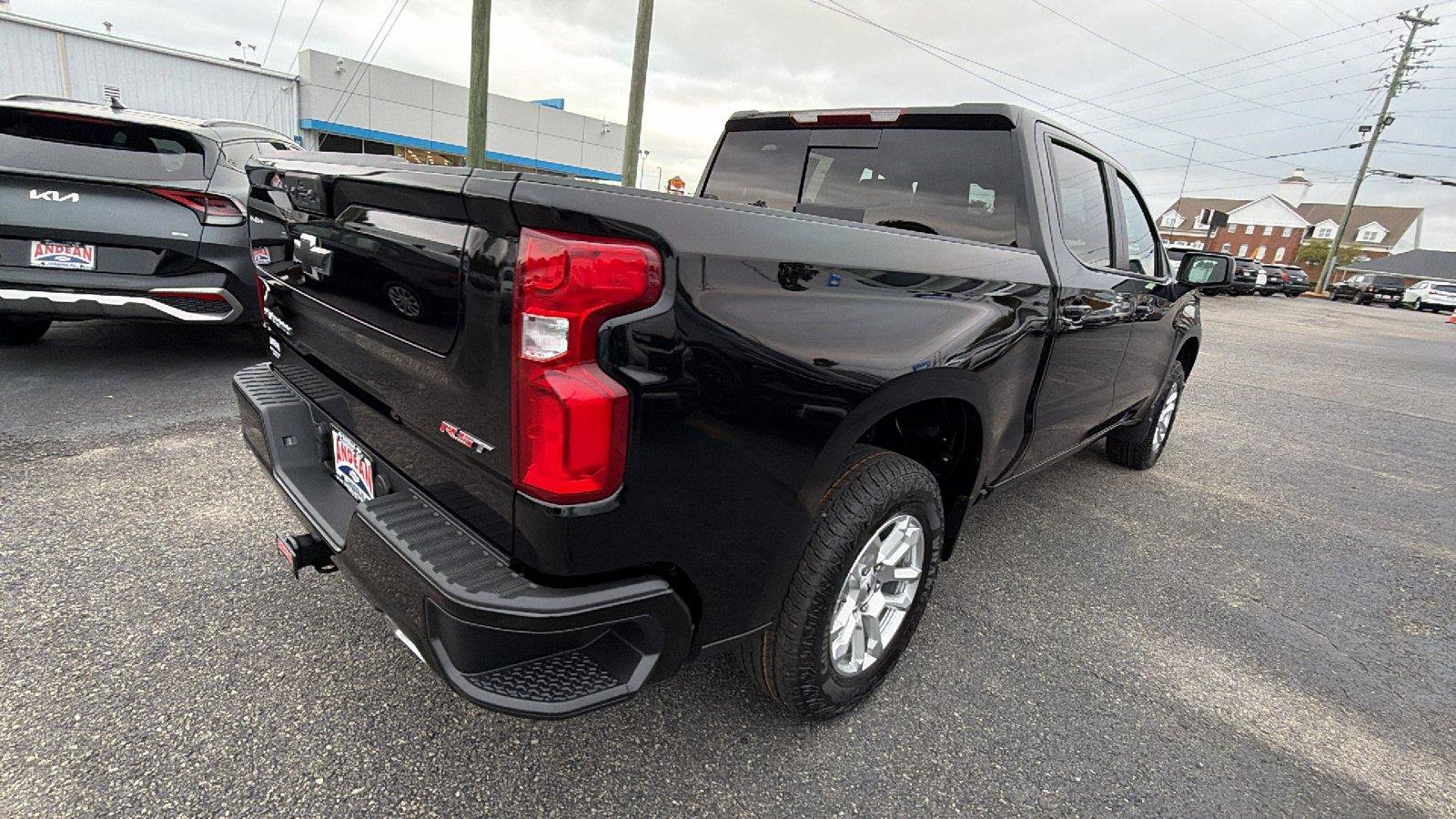 New 2026 Chevrolet Silverado 1500 RST w/ Convenience Package II AWD/4WD image 8