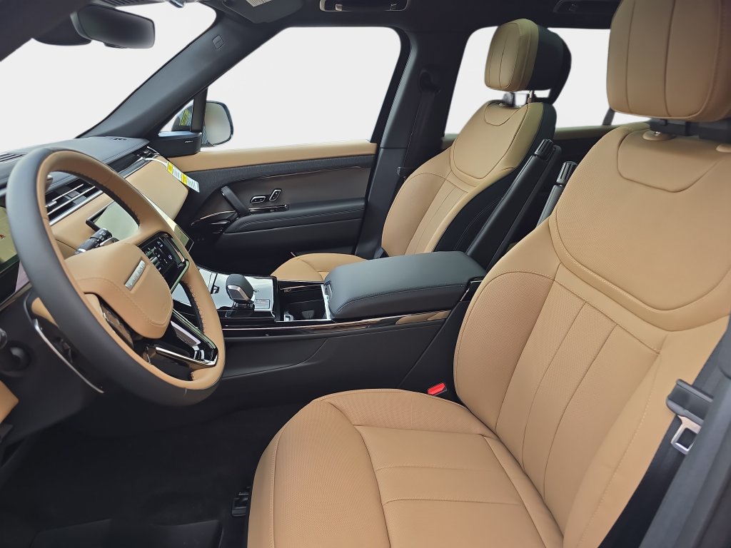 New 2026 Land Rover Range Rover Sport Dynamic SE AWD/4WD image 12