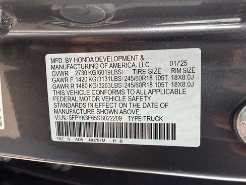 Used 2025 Honda Ridgeline TrailSport image 31