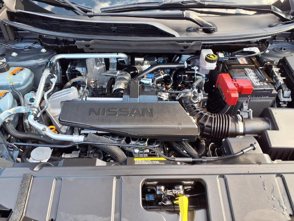 Used 2026 Nissan Rogue SV w/ Cold Weather Package AWD/4WD image 3