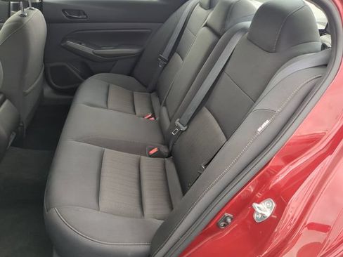 Used 2024 Nissan Altima 2.5 SV FWD image 19