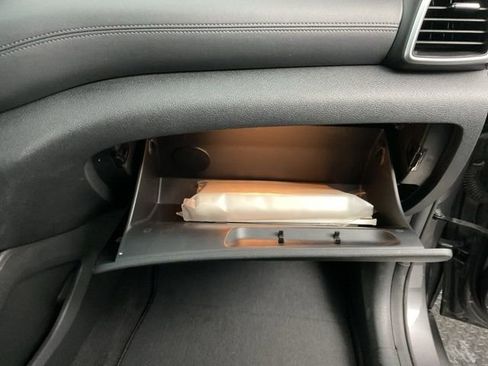 Used 2020 Hyundai Tucson Limited image 30