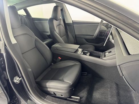 Used 2025 Tesla Model 3 Long Range image 31