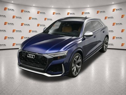 Used 2022 Audi RS Q8 w/ Luxury Package AWD/4WD image 46