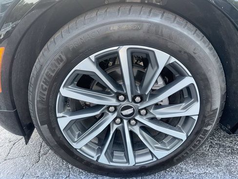 Used 2024 Cadillac Lyriq Sport AWD/4WD image 12