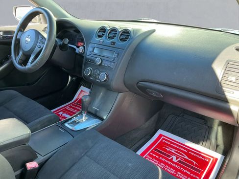 Used 2010 Nissan Altima 2.5 S image 18