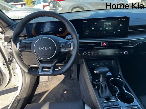 New 2026 Kia K5 GT-Line image 12