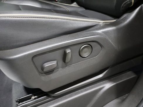 Used 2021 Chevrolet Tahoe Premier w/ Premium Package image 10