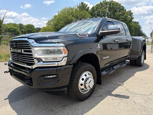 Used 2022 RAM 3500 Laramie AWD/4WD image 6