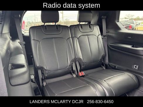 Used 2025 Jeep Grand Cherokee L Limited w/ Luxury Tech Group II image 17