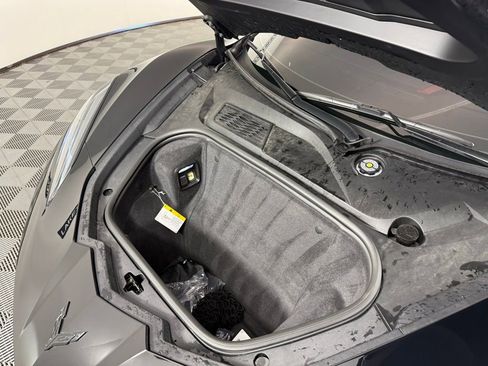 Used 2023 Chevrolet Corvette Stingray Preferred Conv w/ Z51 Performance Package RWD image 12