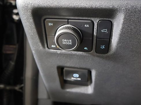 Used 2025 Ford Expedition Max Active image 41