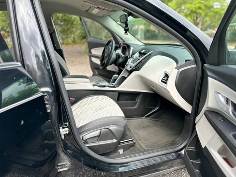 Used 2013 Chevrolet Equinox LS FWD image 6