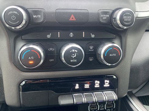 Used 2022 RAM 1500 Big Horn image 15