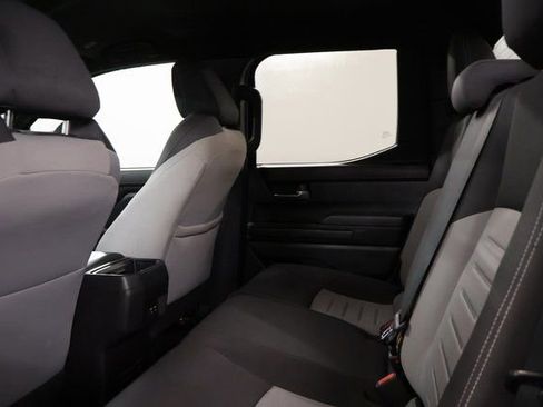 Used 2024 Toyota Tacoma TRD Off-Road image 28