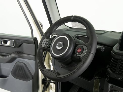 Used 2025 INEOS Grenadier Fieldmaster Edition AWD/4WD image 30