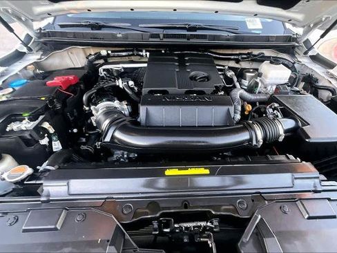 Certified 2023 Nissan Frontier S image 30