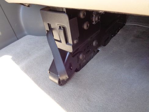 Used 2019 Nissan NV 3500 SL image 57