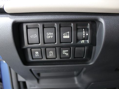 Used 2024 Subaru Forester Limited AWD/4WD image 8