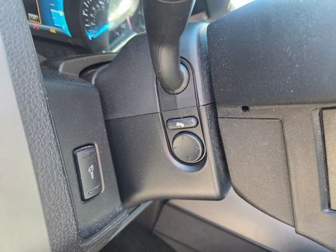Used 2016 Ford Expedition Platinum AWD/4WD image 24
