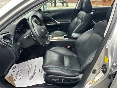 Used 2010 Lexus IS 250 AWD image 9