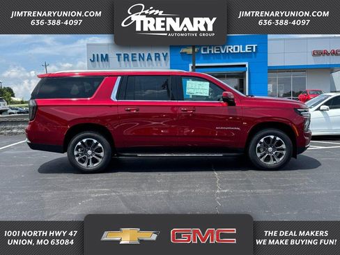 New 2026 Chevrolet Suburban LT w/ Comfort Package AWD/4WD image 21